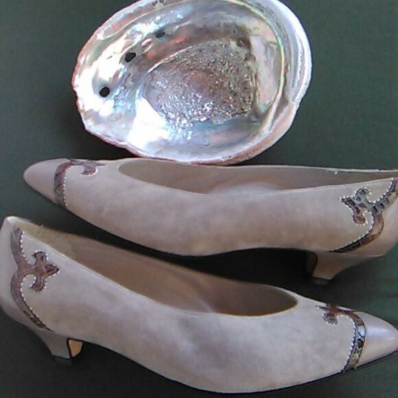 🎆🎊🎉 Host Pick 🎊🎉🎆NWOT Via Spiga Low Heels - Picture 3 of 11